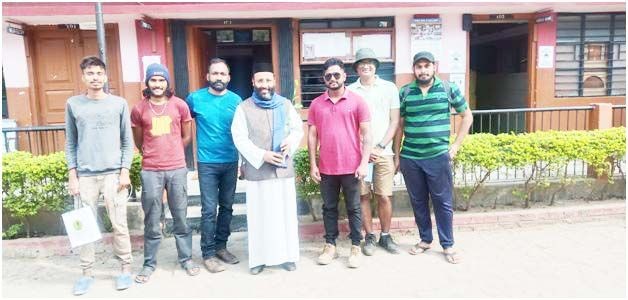 Fr Dr P S Varghese along with Mission plant 1000 trees in India members.